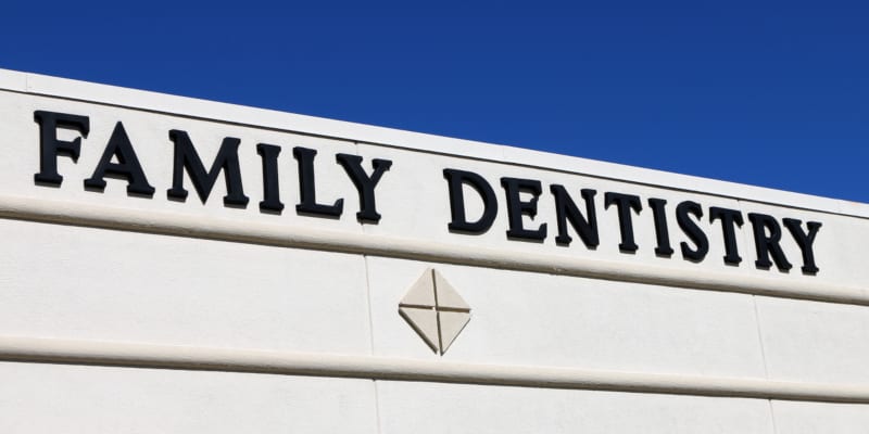 you find the best family dental center